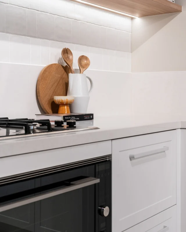More details of our beautiful new Hutt Street showroom ✨
An absolute must-see for all the design-forward inspiration and latest products, appliances and innovations that you need for your special project.
Jump online to book your free, no-obligation personal showroom consultation at farquhar.kitchen